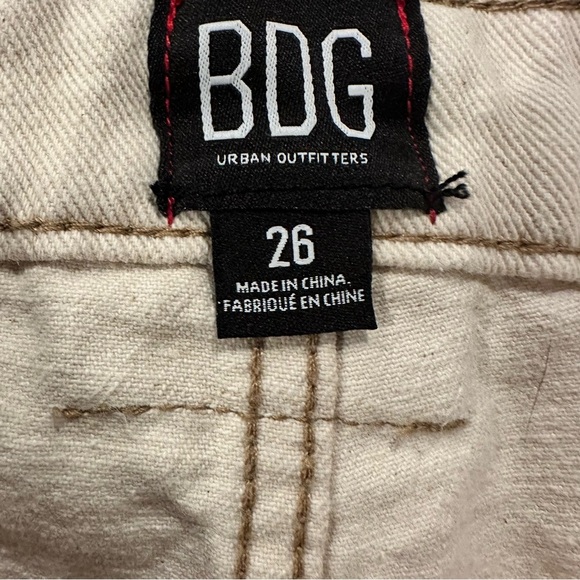 BDG Urban Outfitters Cream 100% Cotton Denim Cargo Joggers Women’s Size 26 - Picture 6 of 7